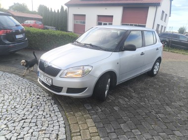 Auto salonwe stan idealny jeden właściciel-1