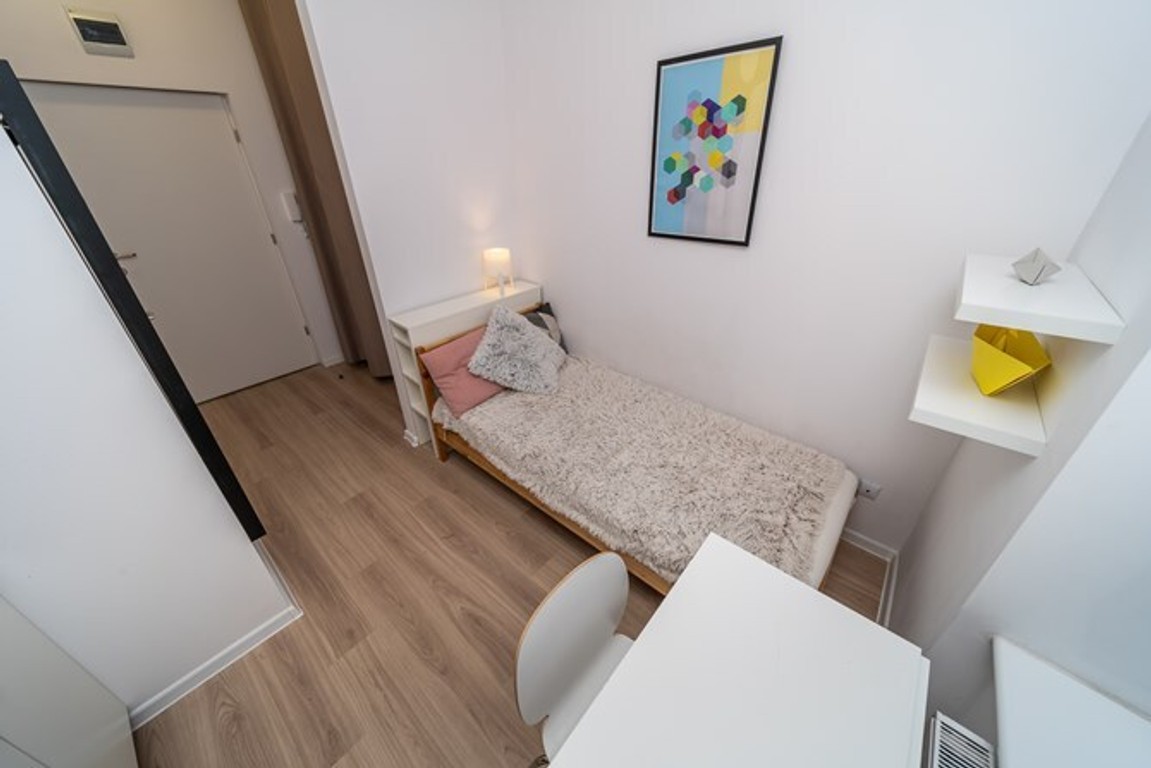 Kawalerka na wynajem, 16 m² Polesie, 6 Sierpnia
