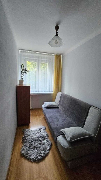2 pokoje | Oddzielna kuchnia | Blisko tramwaju - Widok 3