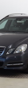 Mercedes-Benz Klasa E W212 , Automat, Skóra, Navi, Xenon, Bi-Xenon, Klimatronic,-3