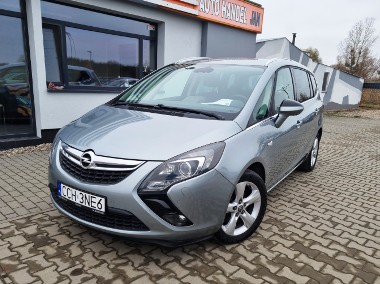 Opel Zafira C-1