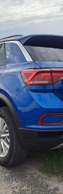 Volkswagen T-Roc-3