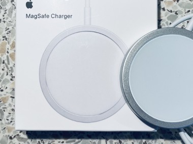 Ładowarka indukcyjna MagSafe Apple bezprzewodowa iPhone 12-1