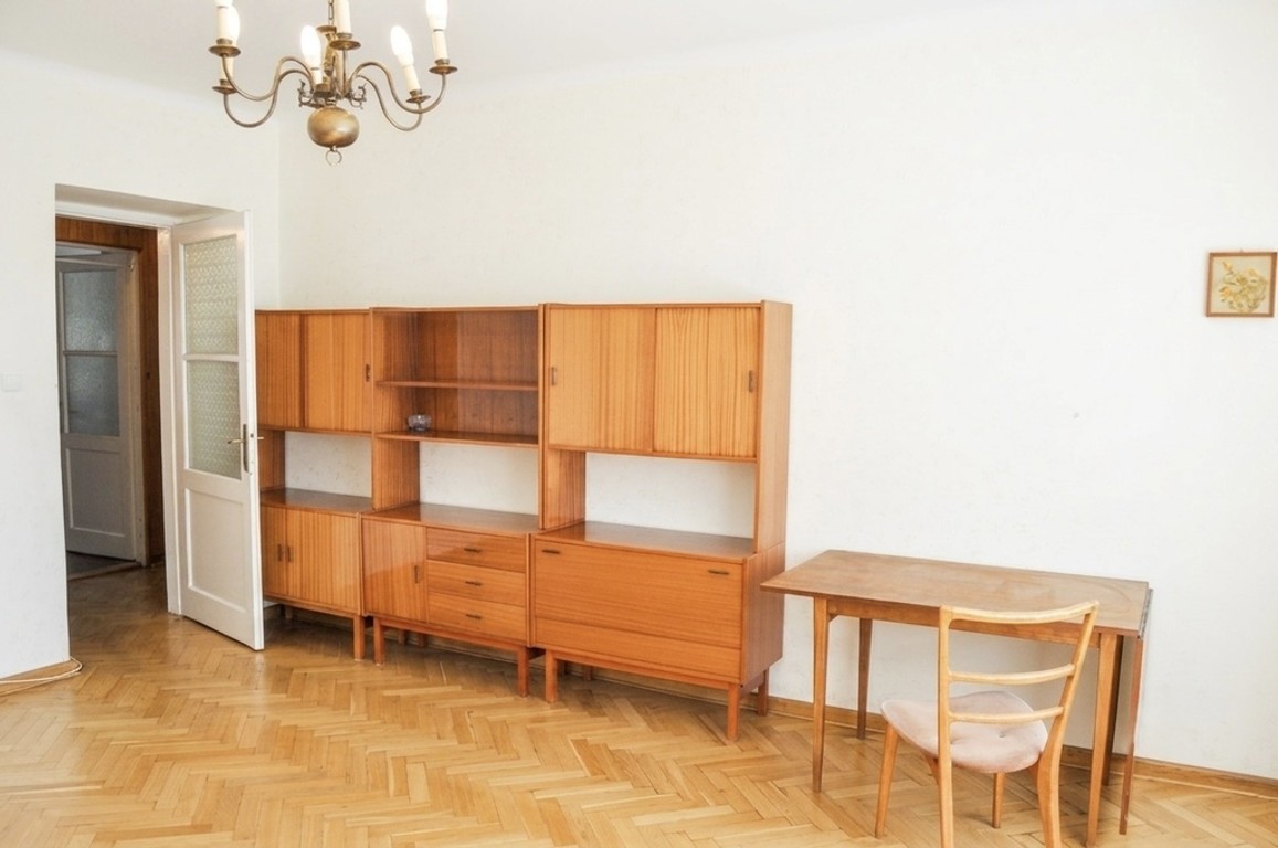Przestronne 2 pokoje 74m², centrum - Więcej