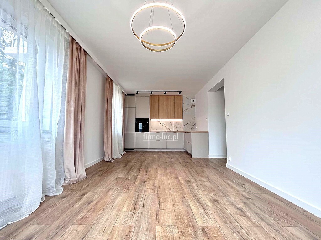 3 pokoje, parter, piwnica, taras