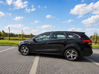 Kia cee'd SW 1.6 CRDi 128 KM XL | Nawigacja | Pierwszy właściciel-1
