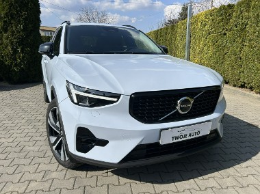 Volvo XC40 XC40 B5 AWD R-Design-1