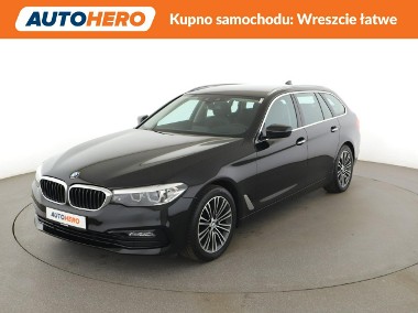 BMW SERIA 5 520d Automat Sport Line Navi Tempomat Grzana Skóra HUD Kamera PDC LE-1
