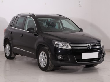 Volkswagen Tiguan , Xenon, Bi-Xenon, Klimatronic, Tempomat, Parktronic,-1