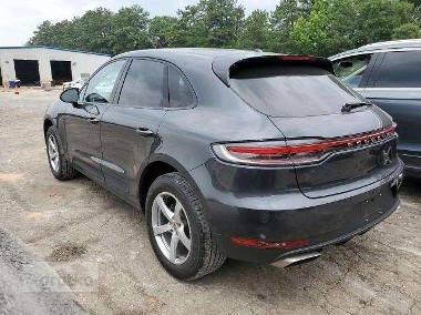 Porsche Macan-1