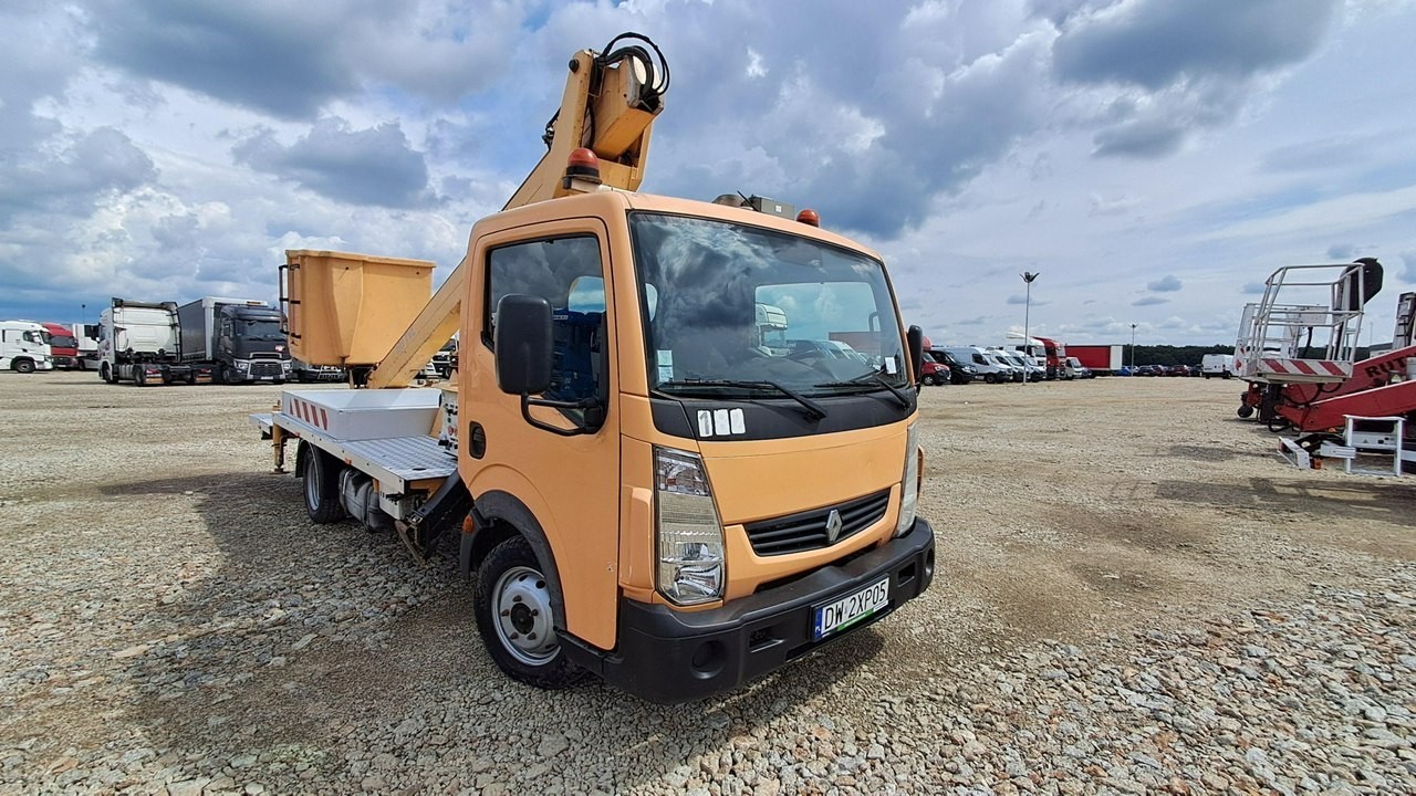 Renault Maxity