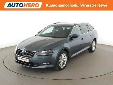 Skoda Superb III 4x4 dsg navi kamera bixenon+led el fotele webasto acc-1