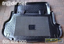 NISSAN TERRANO II 5d od 1993 mata bagażnika - idealnie dopasowana; mata z możliwością montażu siedzeń Nissan Terrano
