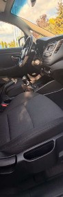 Kia Carens IV-4