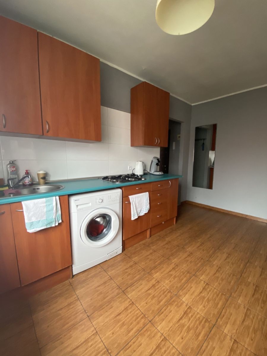 Umeblowana kawalerka w centrum - Widok 4