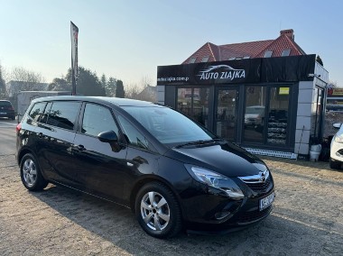 Opel Zafira C-1