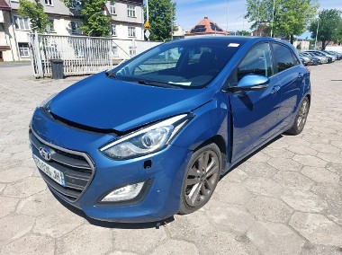 Hyundai i30 II 1,6 CRDI 136 KM Grzane fotele Parktronic-1