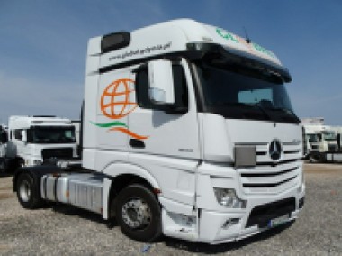 Mercedes-Benz actros-1