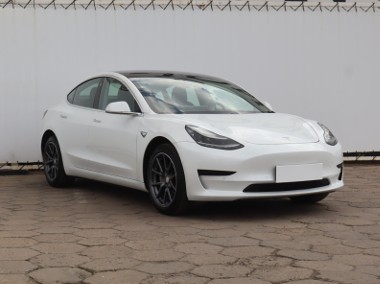 Tesla Model 3 , Automat, Skóra, Navi, Klimatronic, Tempomat, Parktronic,-1