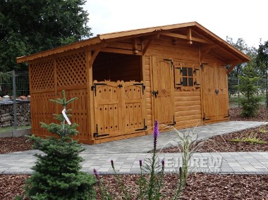 domek z drewutnią garaż domki z drewna zamykana drewutnia domek na działkę domki-1