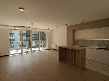 Już gotowy ! Lux apartament 4 pokoje 2 balkony Baranówek-1