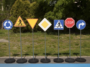 Znaki drogowe na kartę rowerową, znaki drogowe mobilne dla dzieci-1