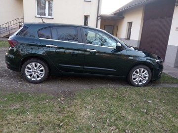 Pierwszy właściciel,bezwypadkowy,krajowy,kupiony w polskim salonie