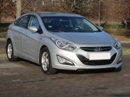 Hyundai i40 , Klima, Tempomat, Parktronic, Podgrzewane siedzienia