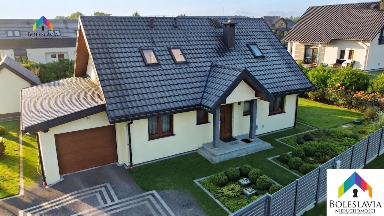 NOWOCZESNA ENKLAWA POD BOLESŁAWCEM – TWÓJ DOM, TWOJE OSZCZĘDNOŚCI!