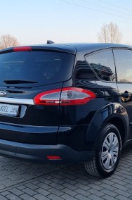 Ford S-MAX II-2