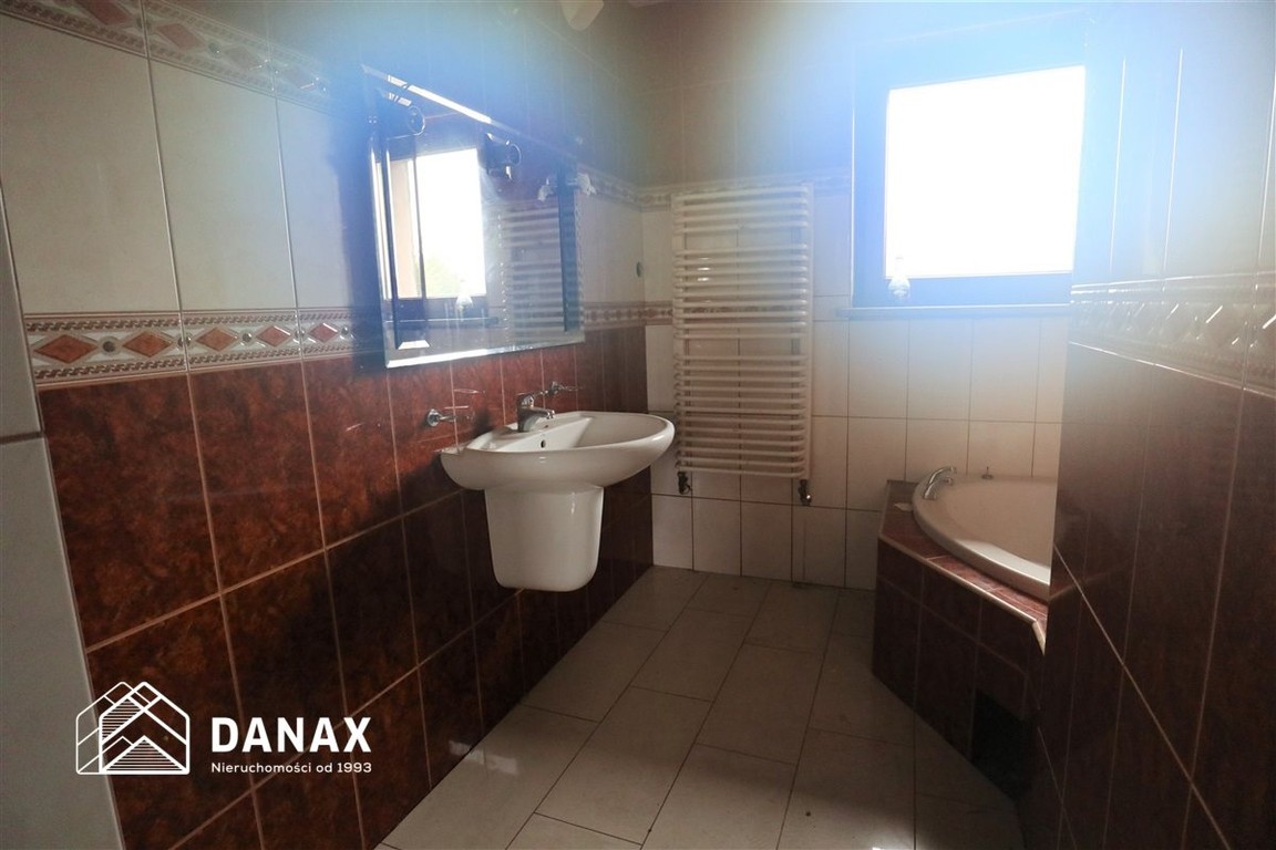 Swoszowice dom z dużą działką dobrze skomunikowany - Widok 6