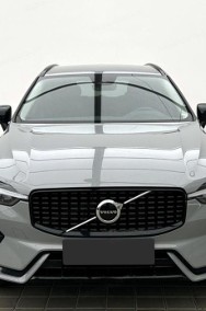 Volvo XC60 II B5 B AWD Plus Dark 2.0 (250KM) Plus/Dark | Ogrzewanie foteli przednich-2