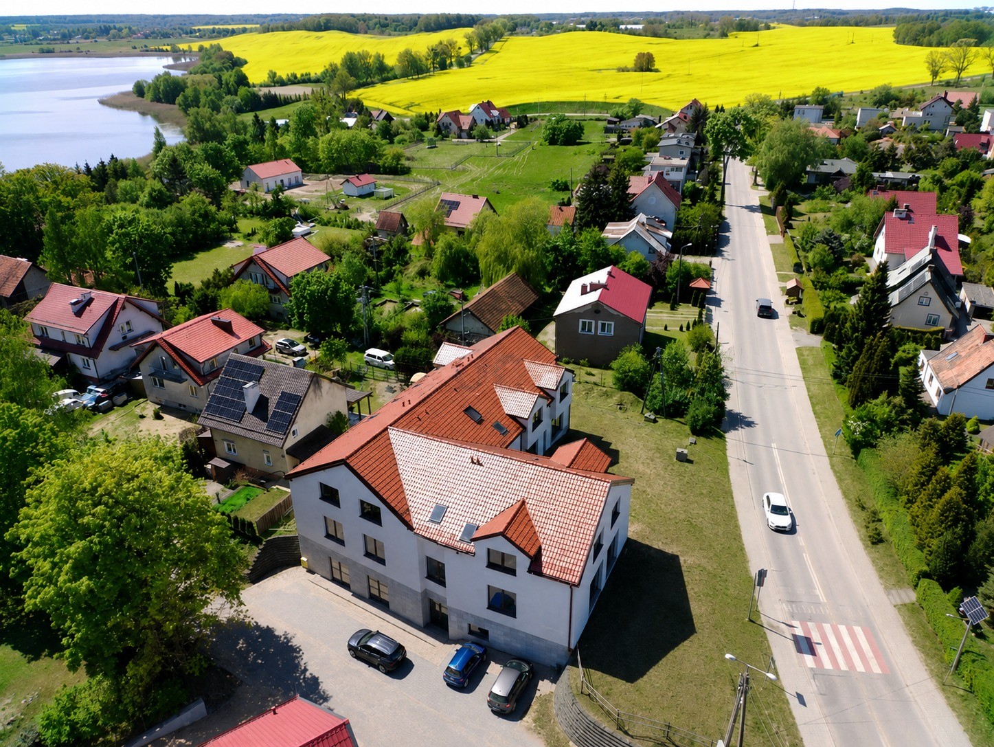 dom na sprzedaż