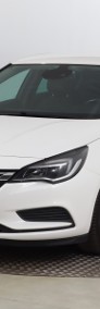 Opel Astra J , Klimatronic, Tempomat, Parktronic, Podgrzewane siedzienia-3