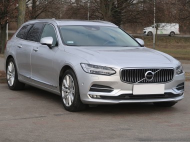 Volvo V90 II , Salon Polska, 190 KM, Automat, Skóra, Navi, Klimatronic,-1