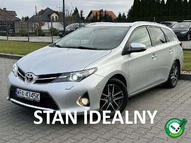 Toyota Auris II XENON*Kamera*Cofania*Czujniki*Parkowania*Podgrzewane*Fotele*Serwis*A-1