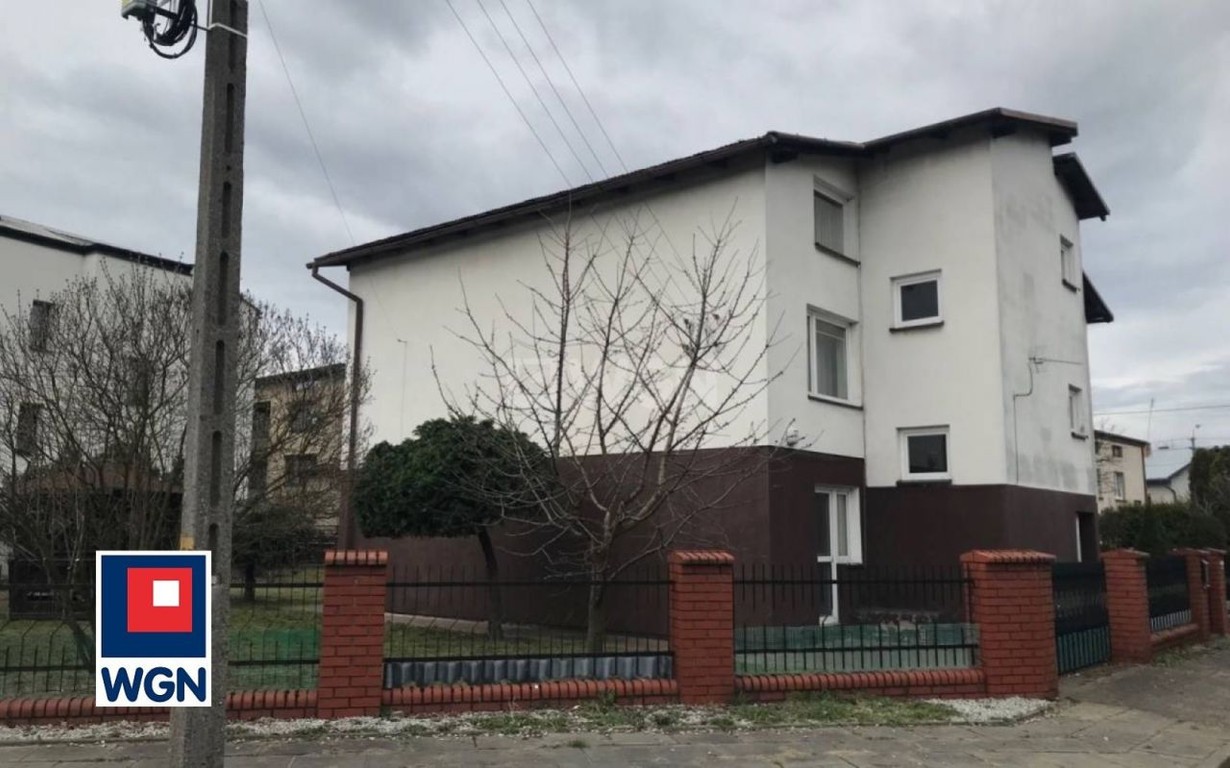 Dom na sprzedaż, 200 m², 8 pokoi Wieluń Wieluń
