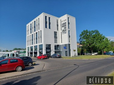 Lokal 86,7 m2 w biurowcu klasy B+, Wrocław-Krzyki-1