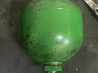 Akumulator gazowy John Deere-2