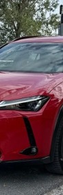 Lexus UX-3
