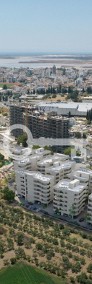 Nowoczesny apartament w Larnace-3