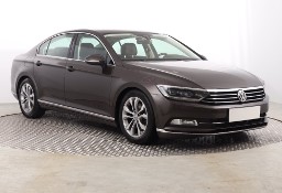 Volkswagen Passat B8 , Salon Polska, Automat, Skóra, Navi, Klimatronic, Tempomat,