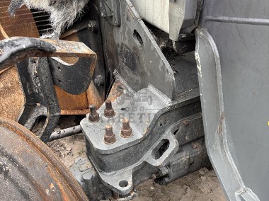 CLAAS Scorpion 7044 Obudowa Mostu / Pochwa-1