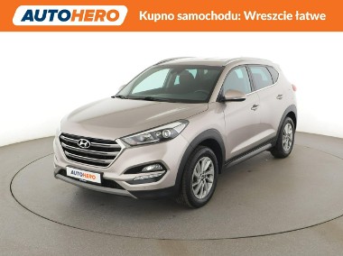 Hyundai Tucson III klima auto navi grzane fotele kamea i czujniki parkowania-1