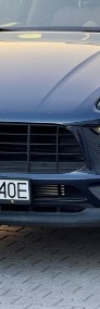 Porsche Macan-3