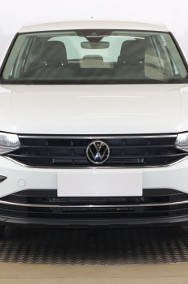 Volkswagen Tiguan , Salon Polska, Serwis ASO, VAT 23%, Klima, Tempomat,-2