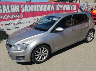 Volkswagen Golf VII-1
