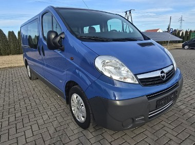 Opel Vivaro 2,5cdti 6 Osobowe,Klimatyzacja.Hak;Parktronic.Centralka.El.szyby.OKA-1