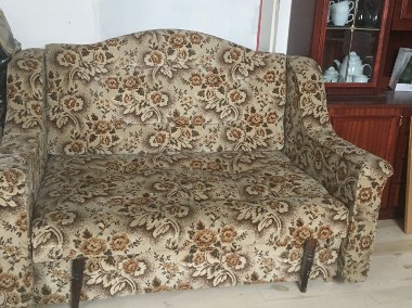 Sofa rozkładana + 2 fotele + 2 podnóżki-1