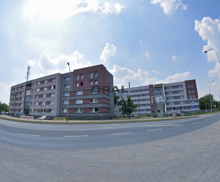 biurowiec na sprzedaż